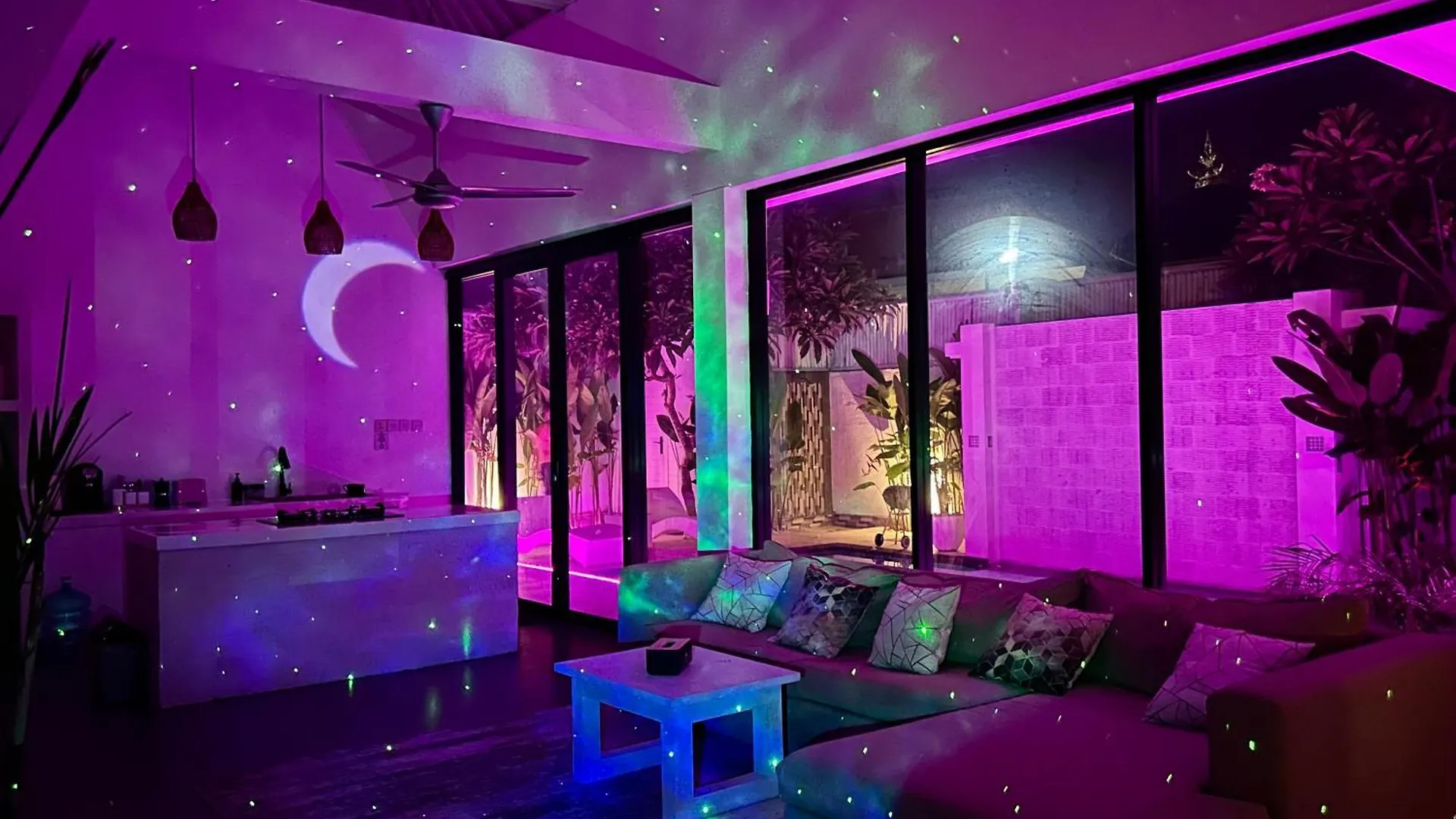 Magic Villa 3 Min Beach Seminyak  Seminyak (Bali)